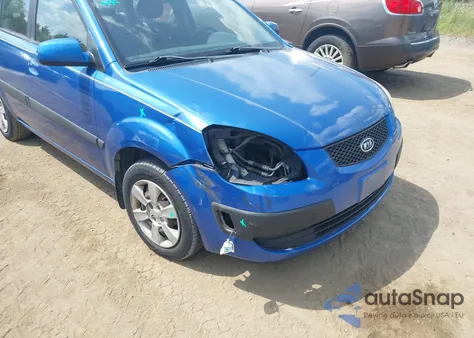 2006 Kia Rio Lx z USA, uszkodzony, nr VIN KNADE123266155412